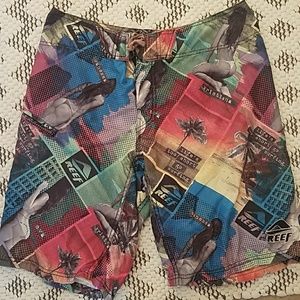 Men's Reef bathingsuit with bikini girls